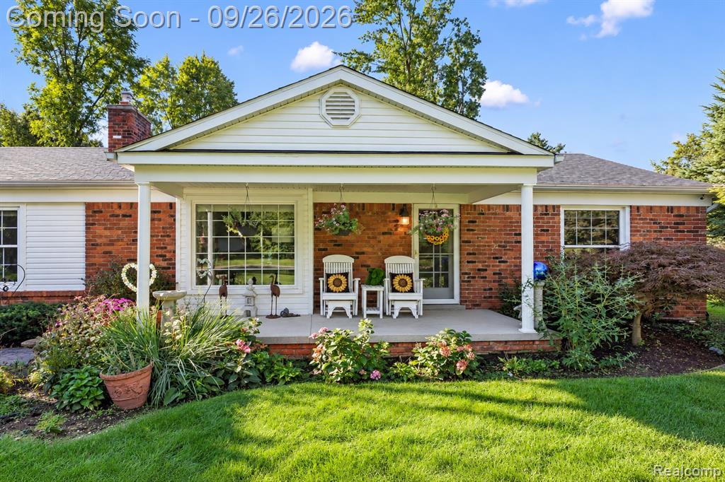 411 Maplehill Road Property Photo 2