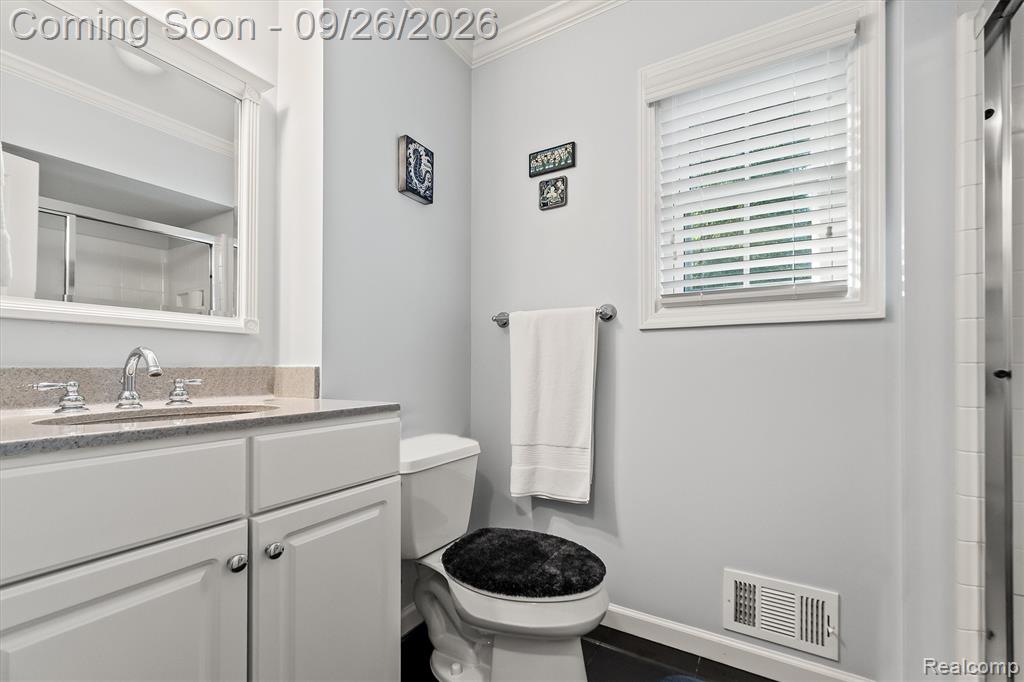 411 Maplehill Road Property Photo 20