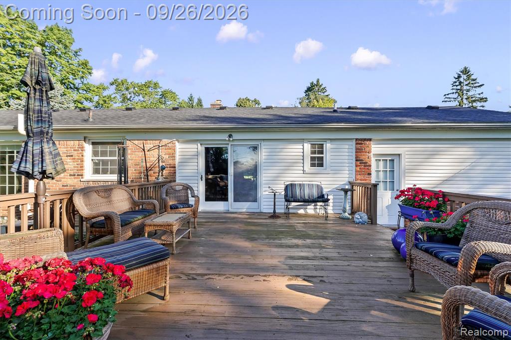 411 Maplehill Road Property Photo 23