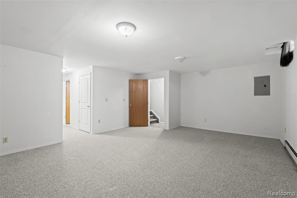 62072 Yorktown - Unit 4 Property Photo 21