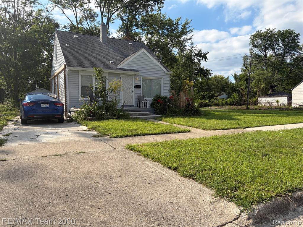 8107 Artesian Street Property Photo 1