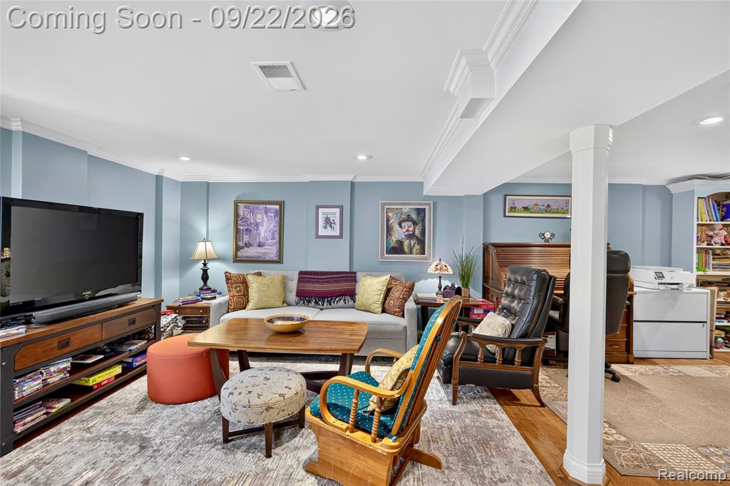 20645 Vernier Circle Property Photo 30