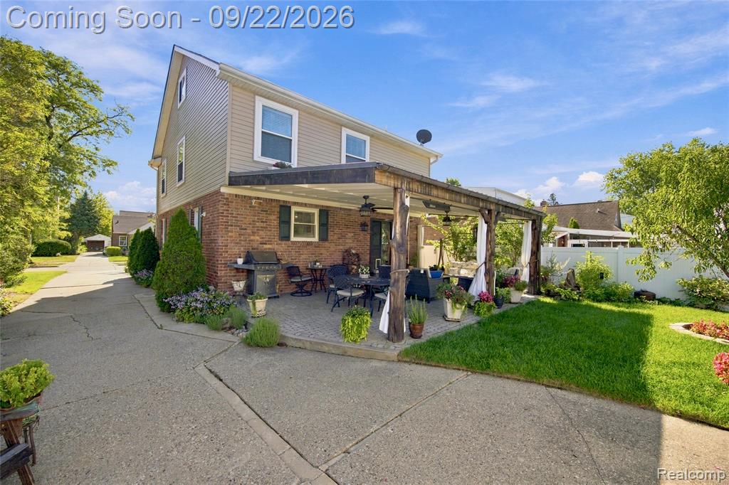 20645 Vernier Circle Property Photo 51