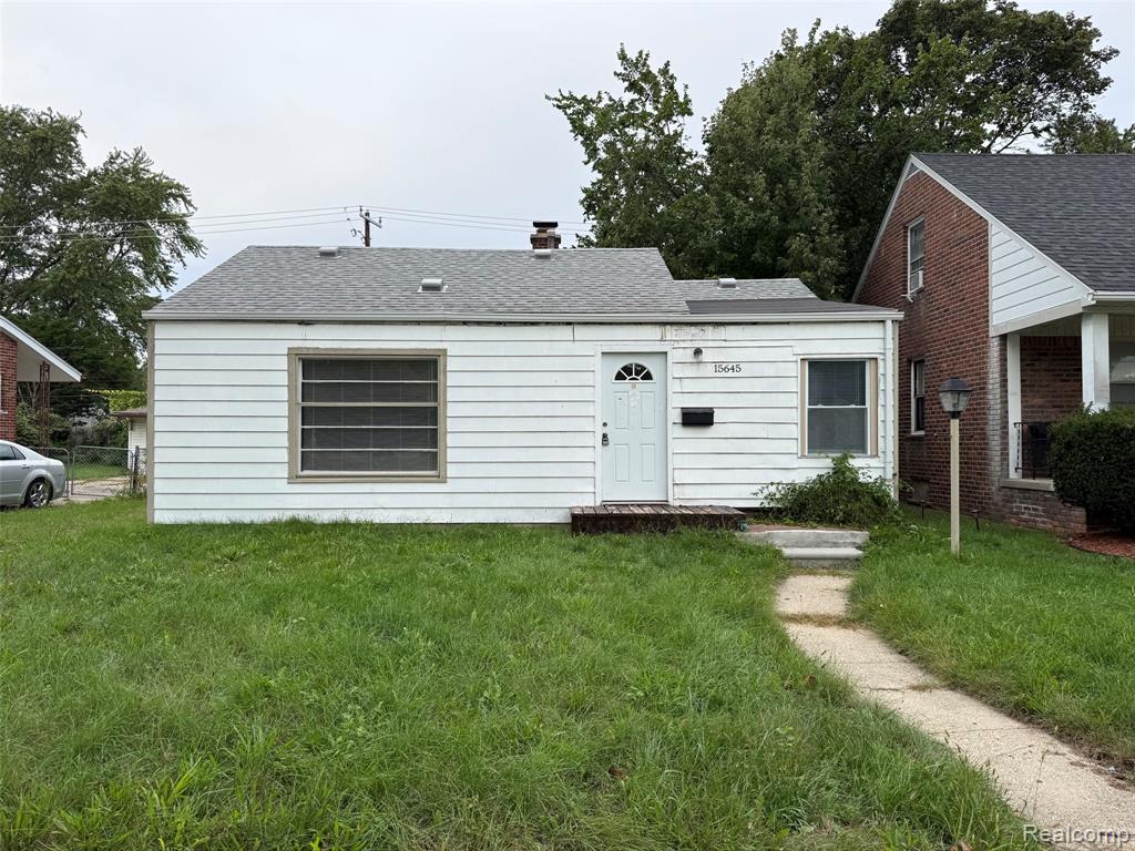 15645 Semrau Avenue Property Photo 1