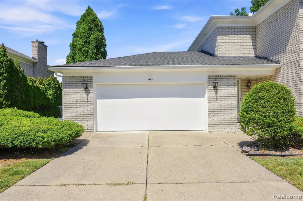60 Stillmeadow Lane Property Photo 13
