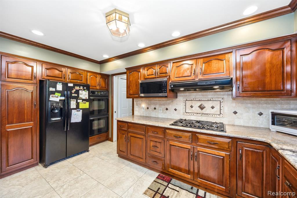60 Stillmeadow Lane Property Photo 33