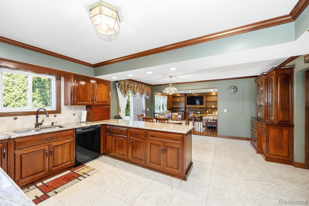 60 Stillmeadow Lane Property Photo 34