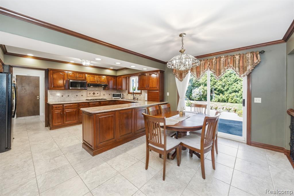 60 Stillmeadow Lane Property Photo 36