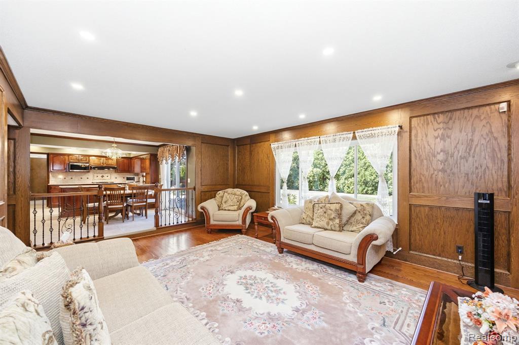 60 Stillmeadow Lane Property Photo 41