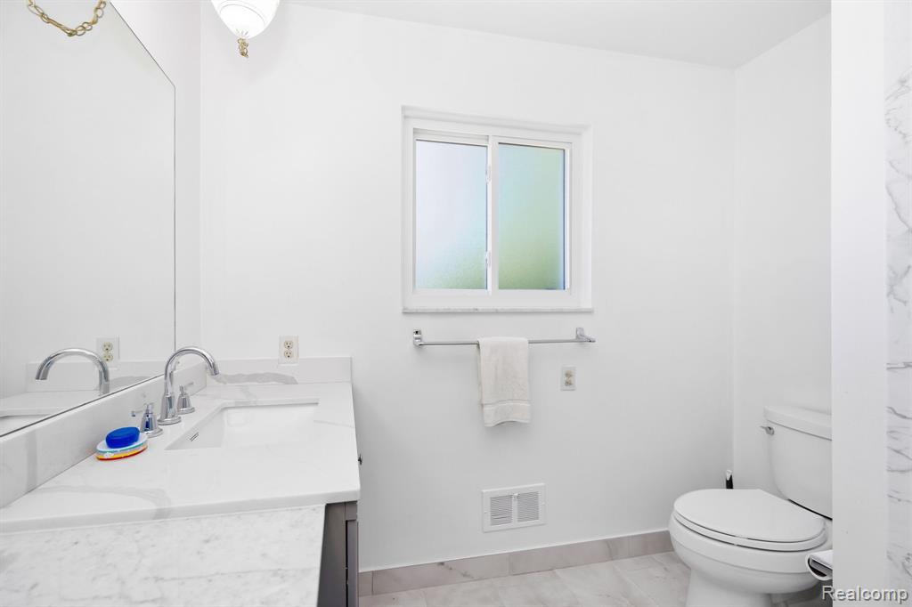 60 Stillmeadow Lane Property Photo 54