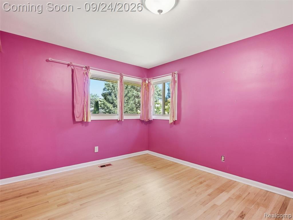4430 Queens Way Property Photo 23