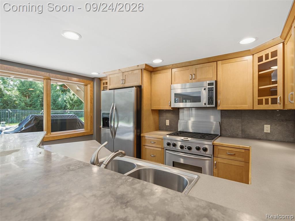 4430 Queens Way Property Photo 28