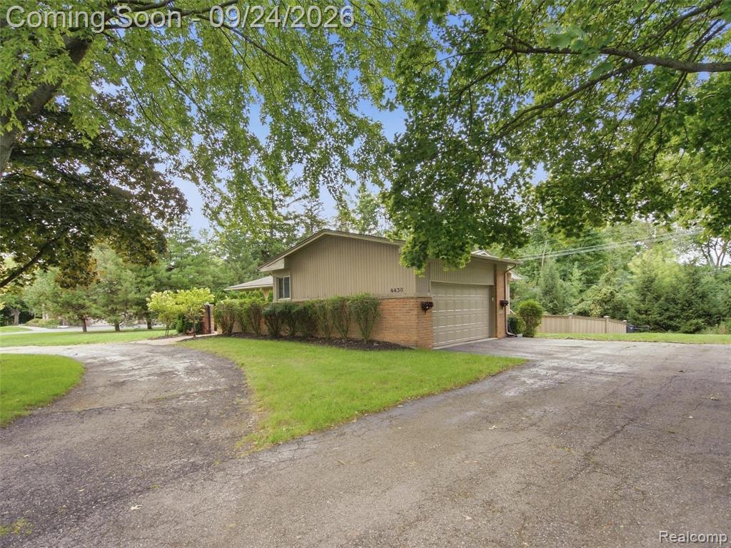 4430 Queens Way Property Photo 50