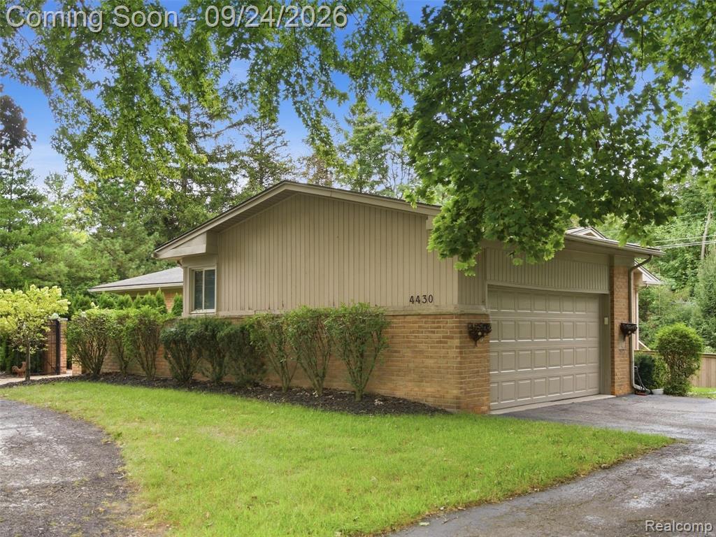 4430 Queens Way Property Photo 53