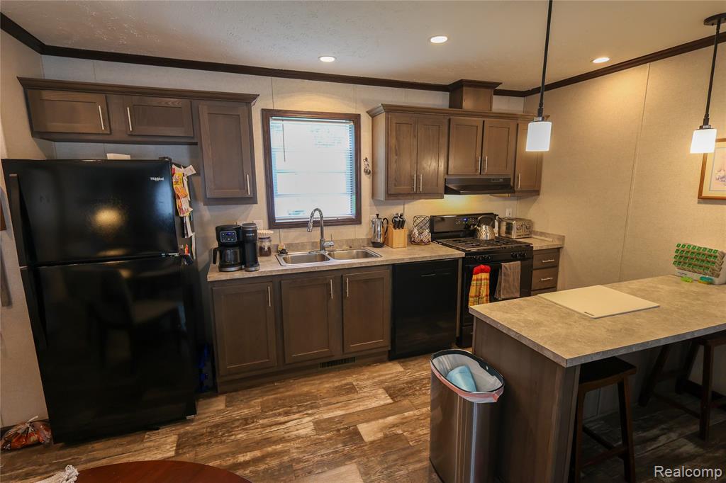 79 Woodridge Ct Property Photo 5