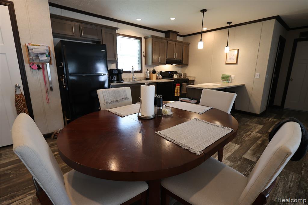 79 Woodridge Ct Property Photo 8
