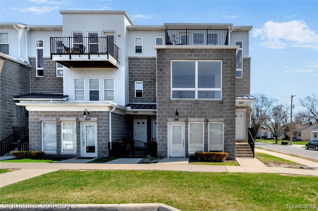 390 Hilton Road Property Photo 1