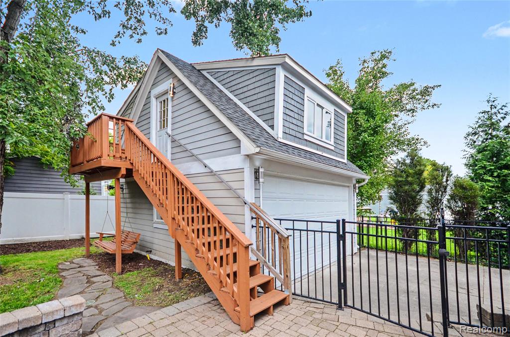 1389 Bird Avenue Property Photo 37