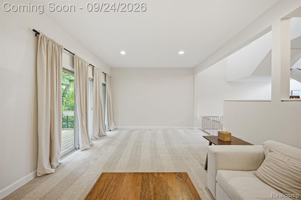 7306 Balsam Court Property Photo 8
