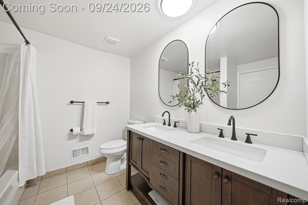7306 Balsam Court Property Photo 24
