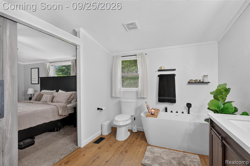 7997 Folks Road Property Photo 28