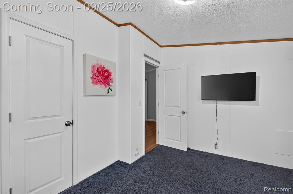 7997 Folks Road Property Photo 33