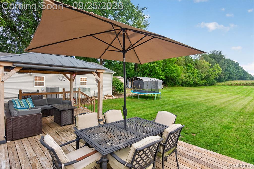 7997 Folks Road Property Photo 46
