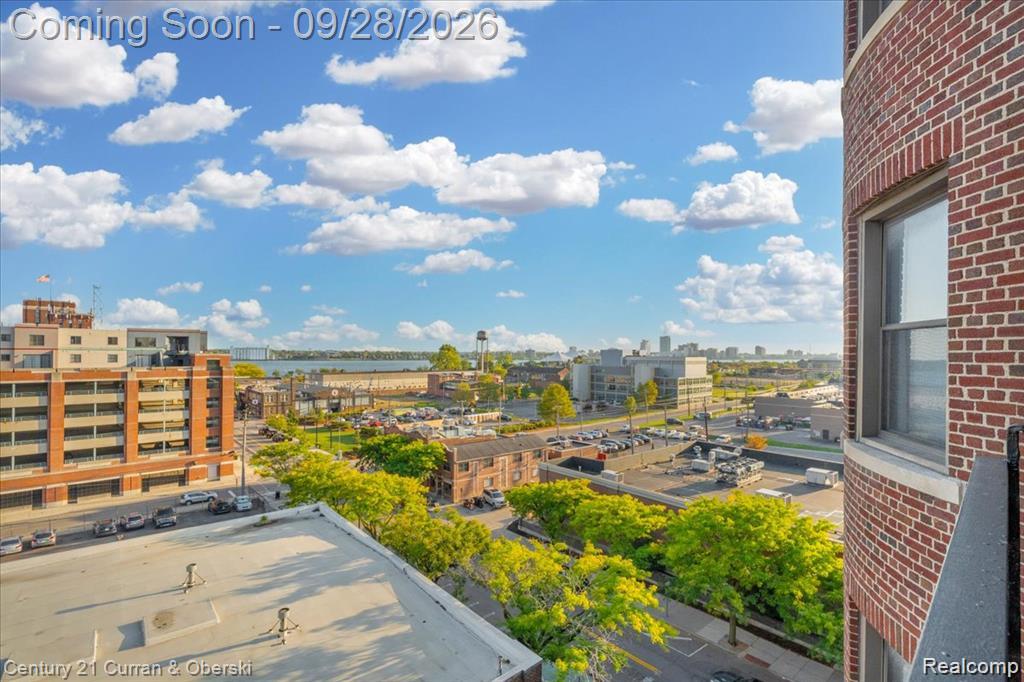2900 E Jefferson Avenue Property Photo 12