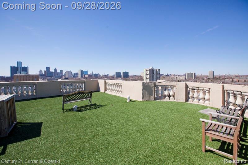 2900 E Jefferson Avenue Property Photo 16