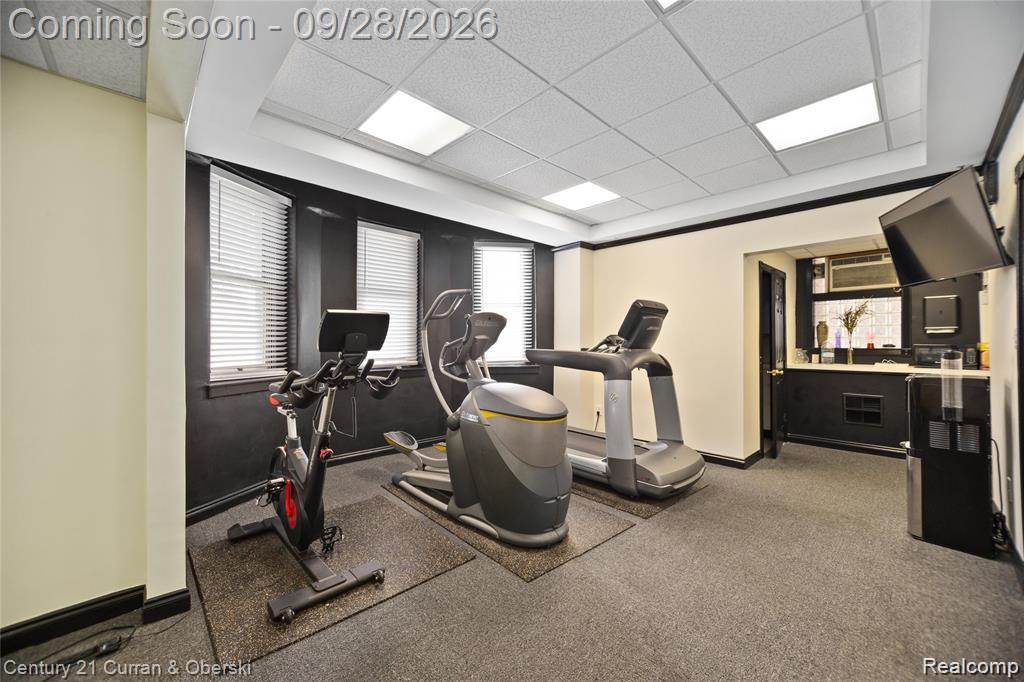 2900 E Jefferson Avenue Property Photo 17