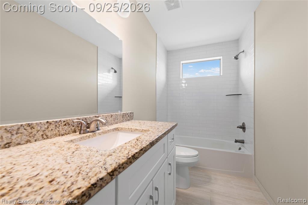 7285 Wood Pointe Drive Property Photo 29