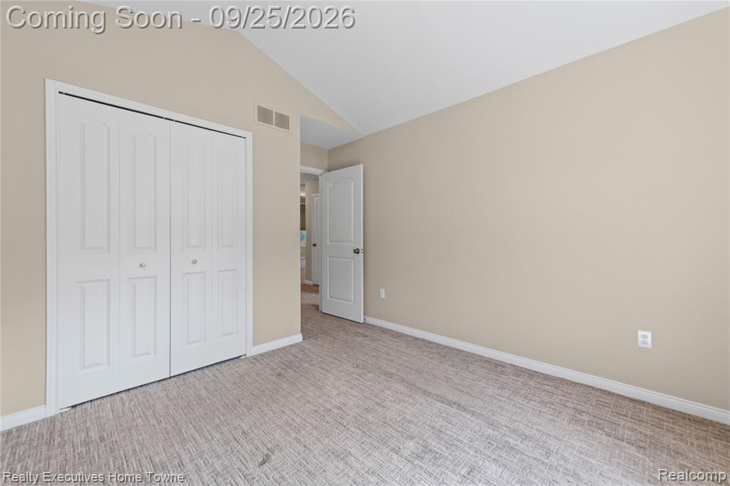 7285 Wood Pointe Drive Property Photo 30