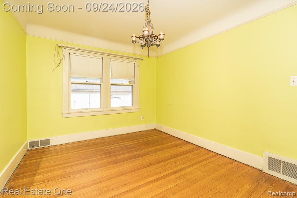 3137 Royal Avenue Property Photo 7