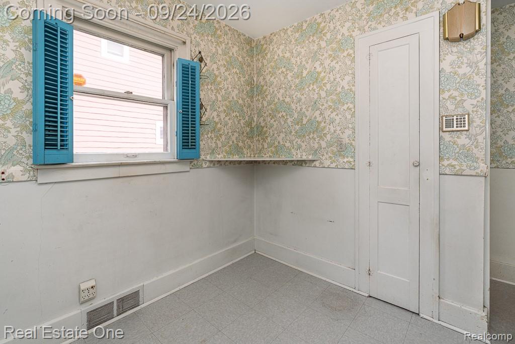 3137 Royal Avenue Property Photo 14