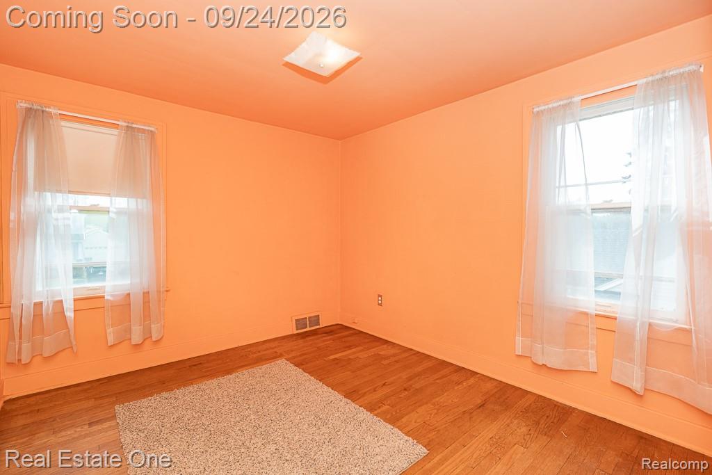 3137 Royal Avenue Property Photo 16