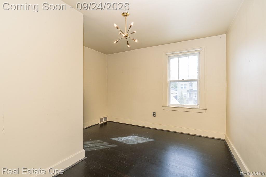 3137 Royal Avenue Property Photo 17