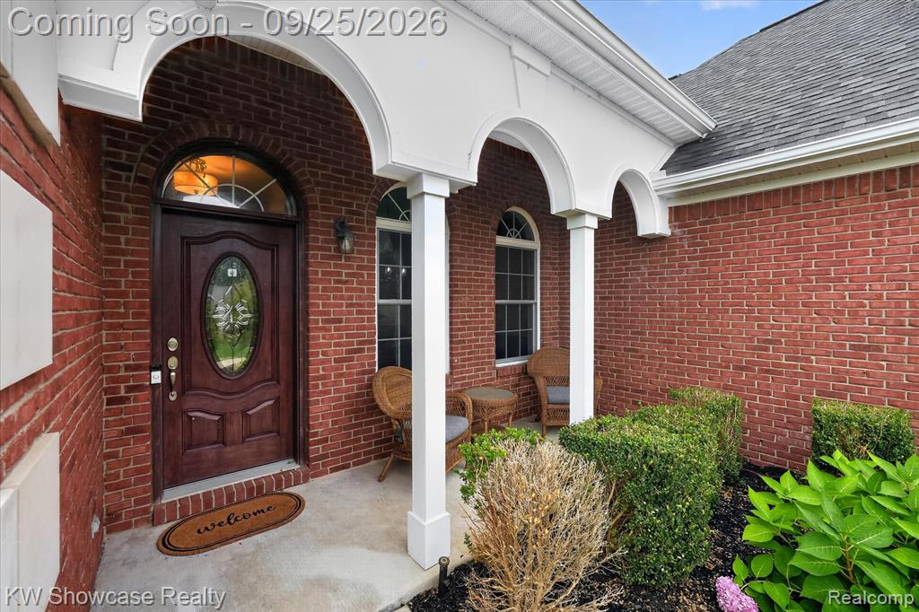 9032 Palmers Way Drive Property Photo 3