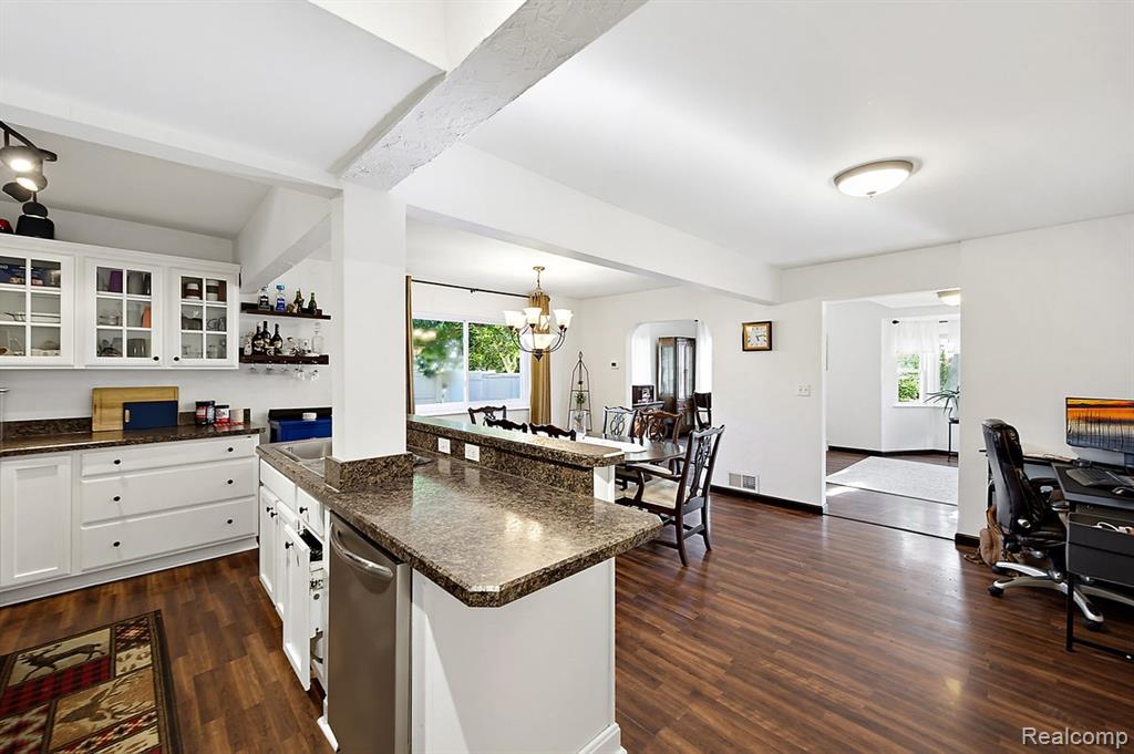 3067 Avalon Road Property Photo 16