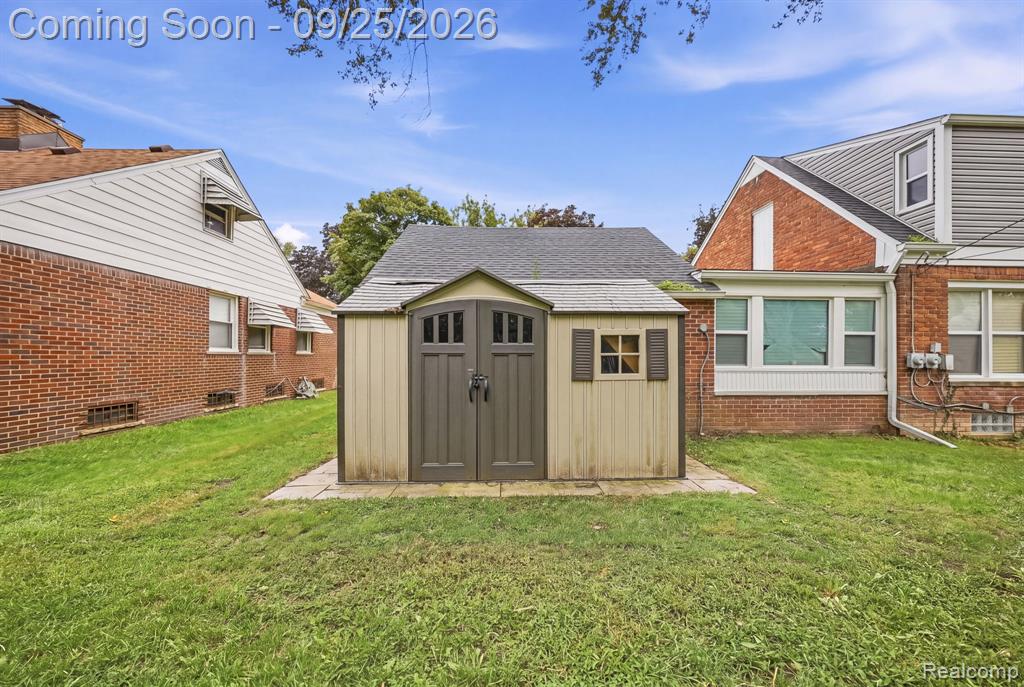 17580 Dorset Avenue Property Photo 37