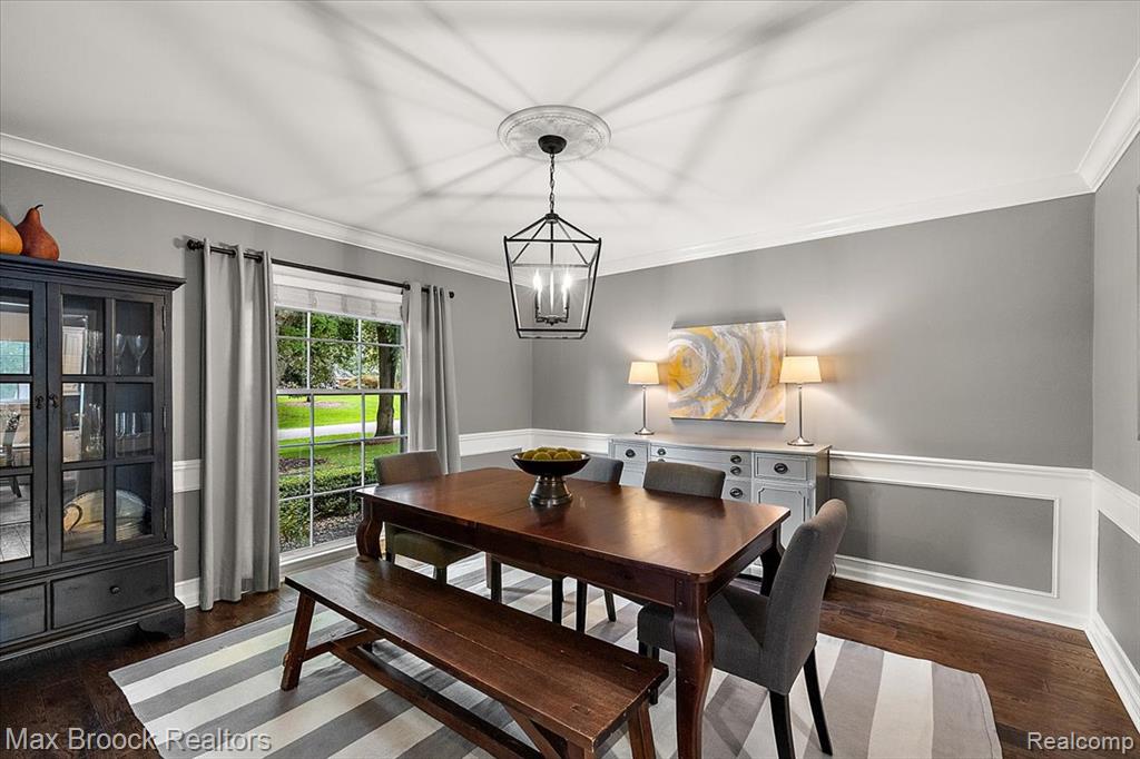 545 Whitehall Road Property Photo 11