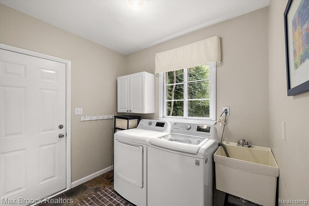 545 Whitehall Road Property Photo 15