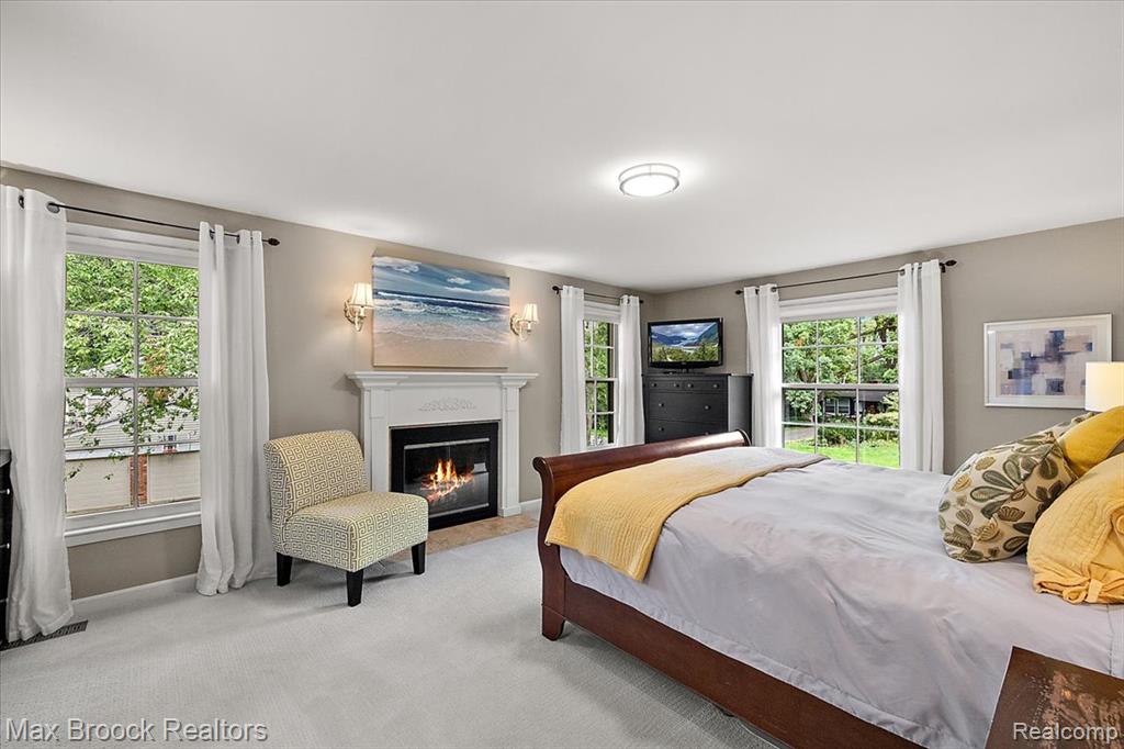 545 Whitehall Road Property Photo 17