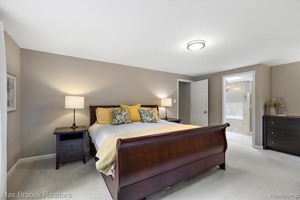 545 Whitehall Road Property Photo 18