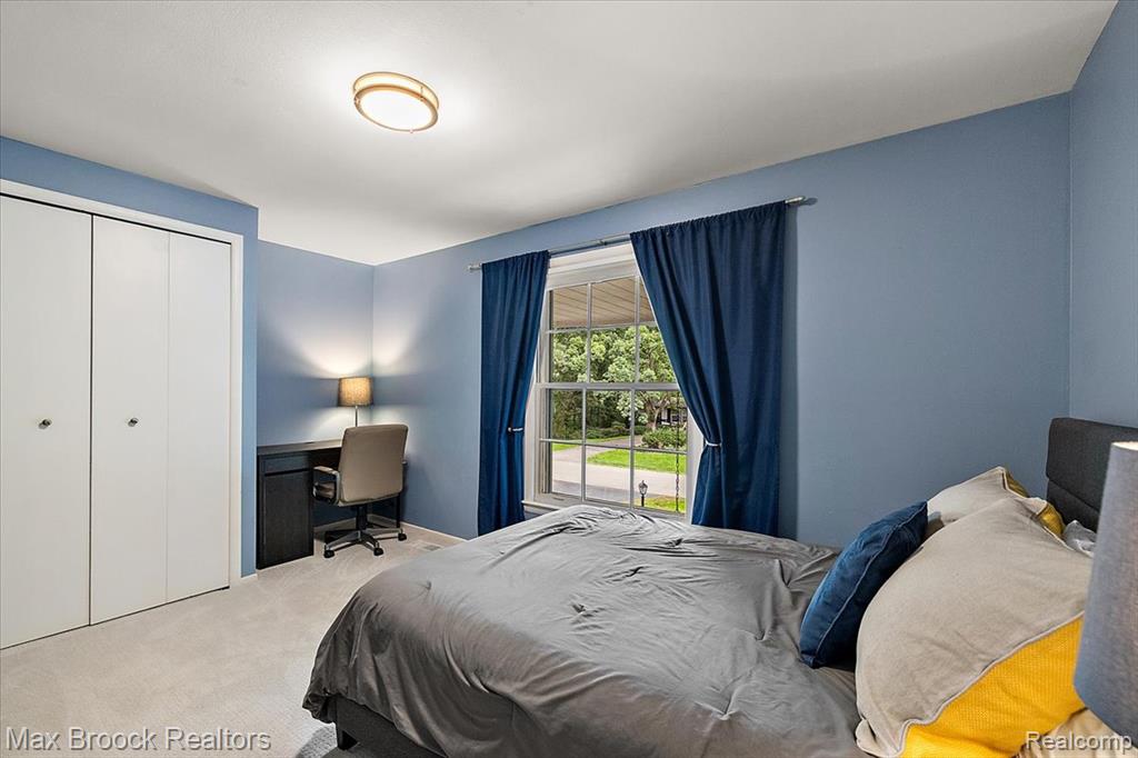 545 Whitehall Road Property Photo 23