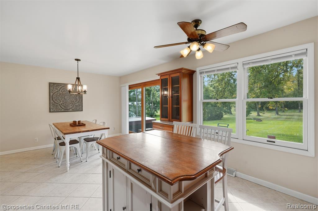 4030 Textile Road Property Photo 22
