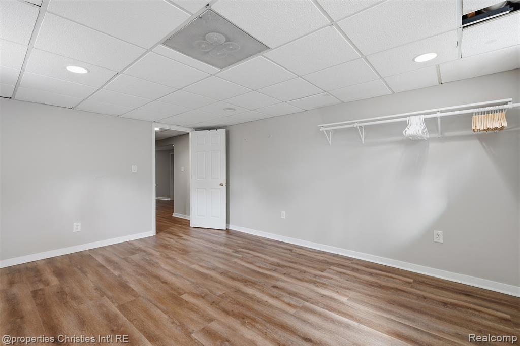 4030 Textile Road Property Photo 36