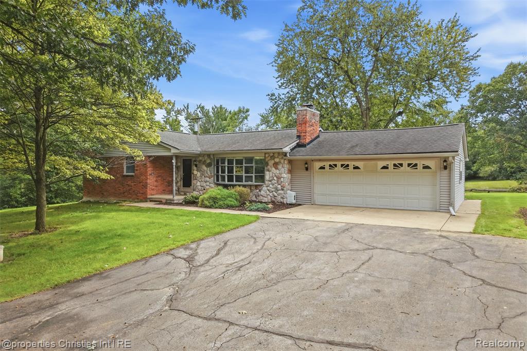 4030 Textile Road Property Photo 49