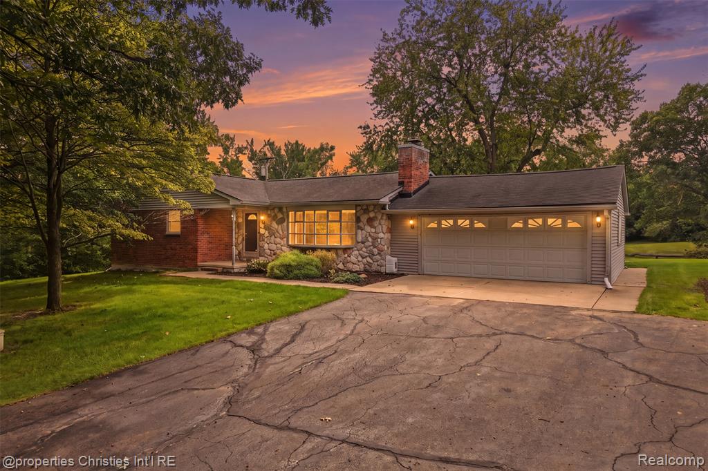 4030 Textile Road Property Photo 60
