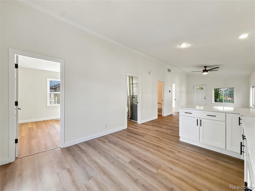 2034 Kenneth Street Property Photo 14
