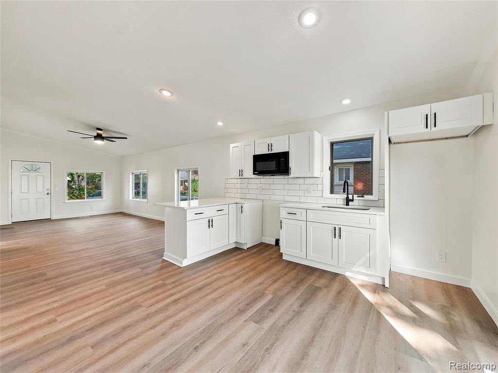 2034 Kenneth Street Property Photo 15
